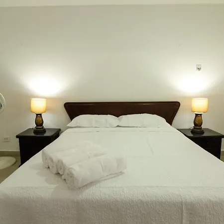Laid Back Beach View Edificio Conquistador