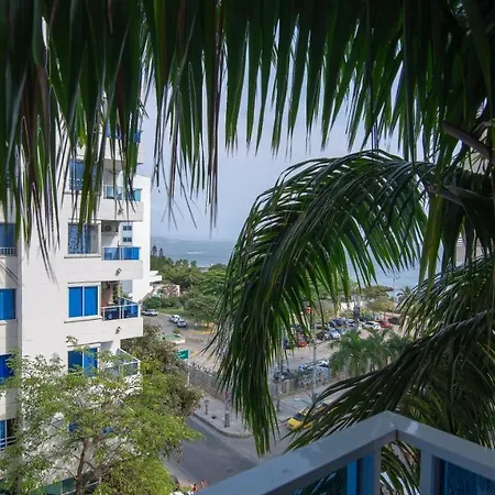 Laid Back Beach View Edificio Conquistador Cartagena
