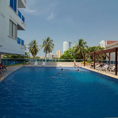 Laid Back Beach View Edificio Conquistador Apartment *